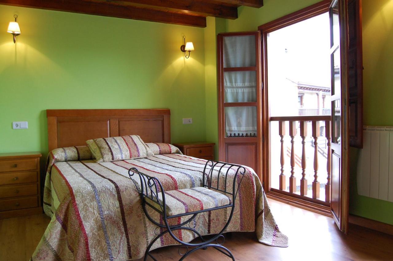 Gestiona2R - Casa En Colombres Centro Villa Exterior photo